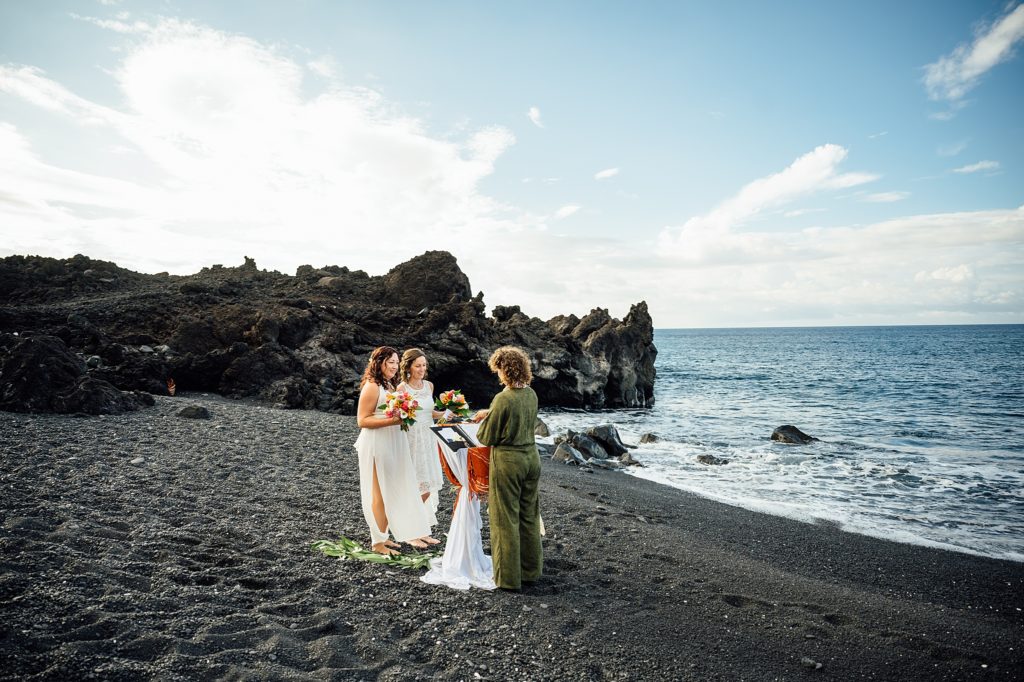 black sand beach elopement in Hawaii